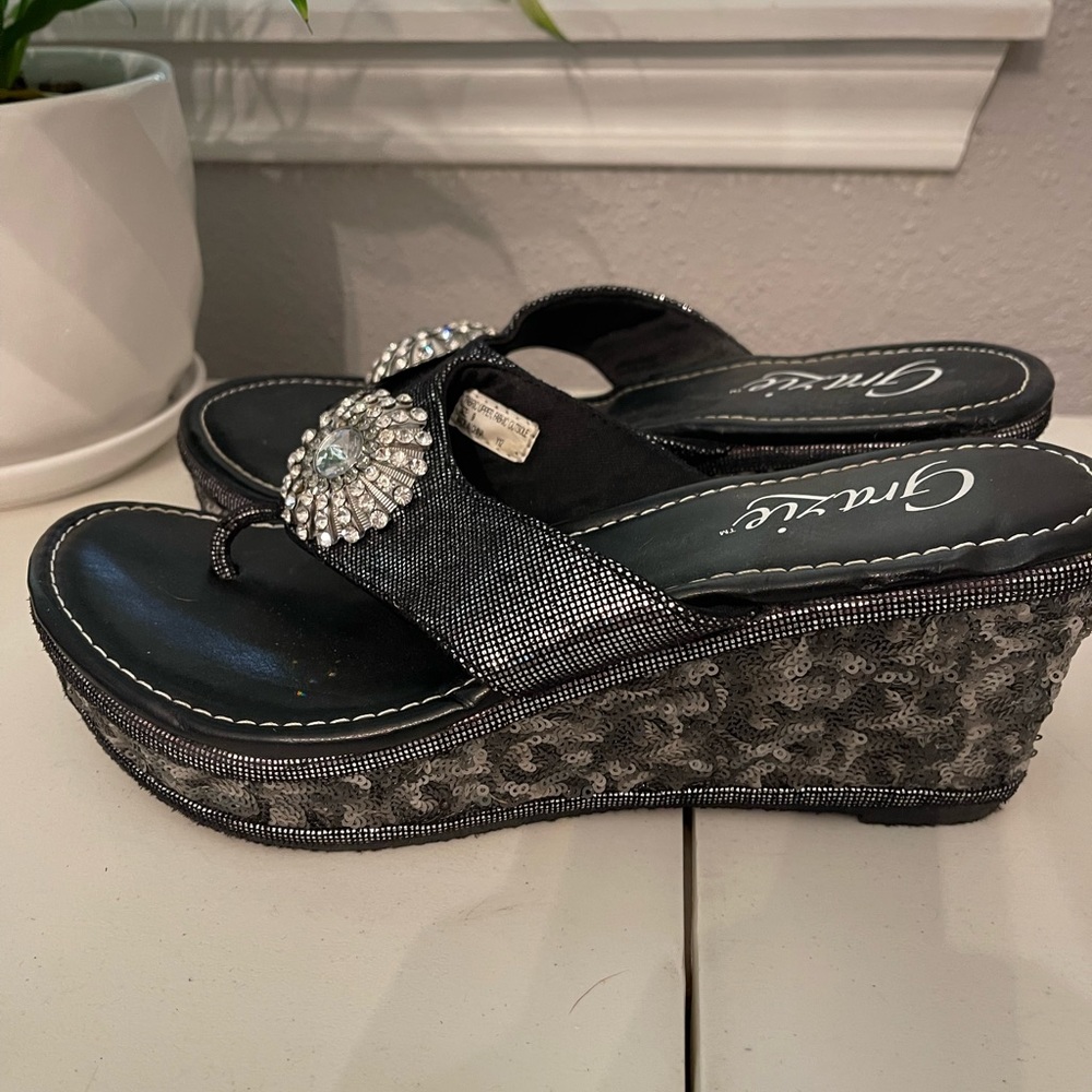 Grazie sandals, size 9.  EUC
